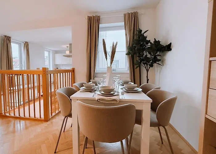 Apartment 90qm, 3 Bedrooms, Near Schoenbrunn, Balcony - Axara Housing *